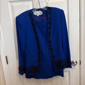 Lillie Rubin Blue and Black Blazer Classic Suit Jacket and Skirt